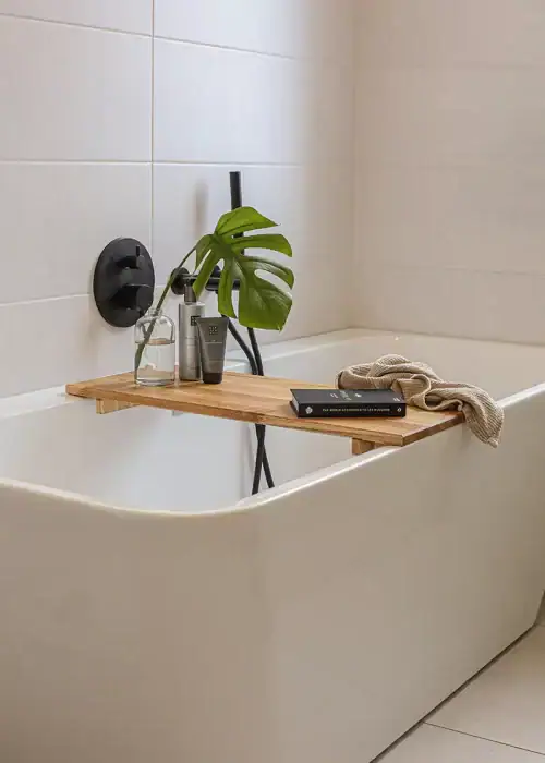 badewannenablage eiche Kanten und Verarbeitung der BELLA Badewannenablage aus Eiche