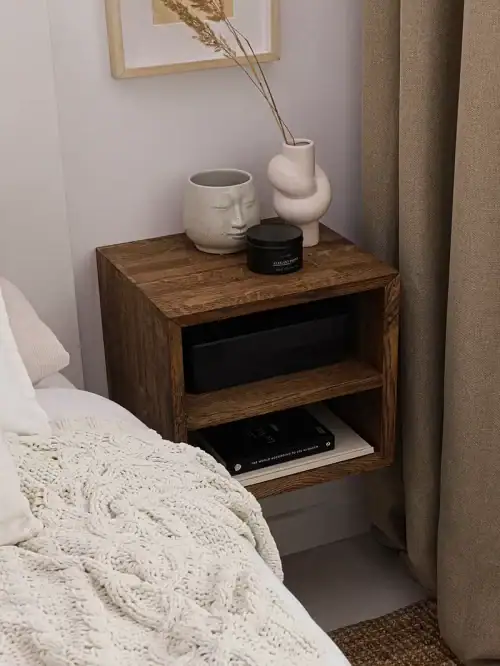 Skandinavischer Nachttisch aus massiver Eiche im Schlafzimmer, Nordic Oak Nattbord