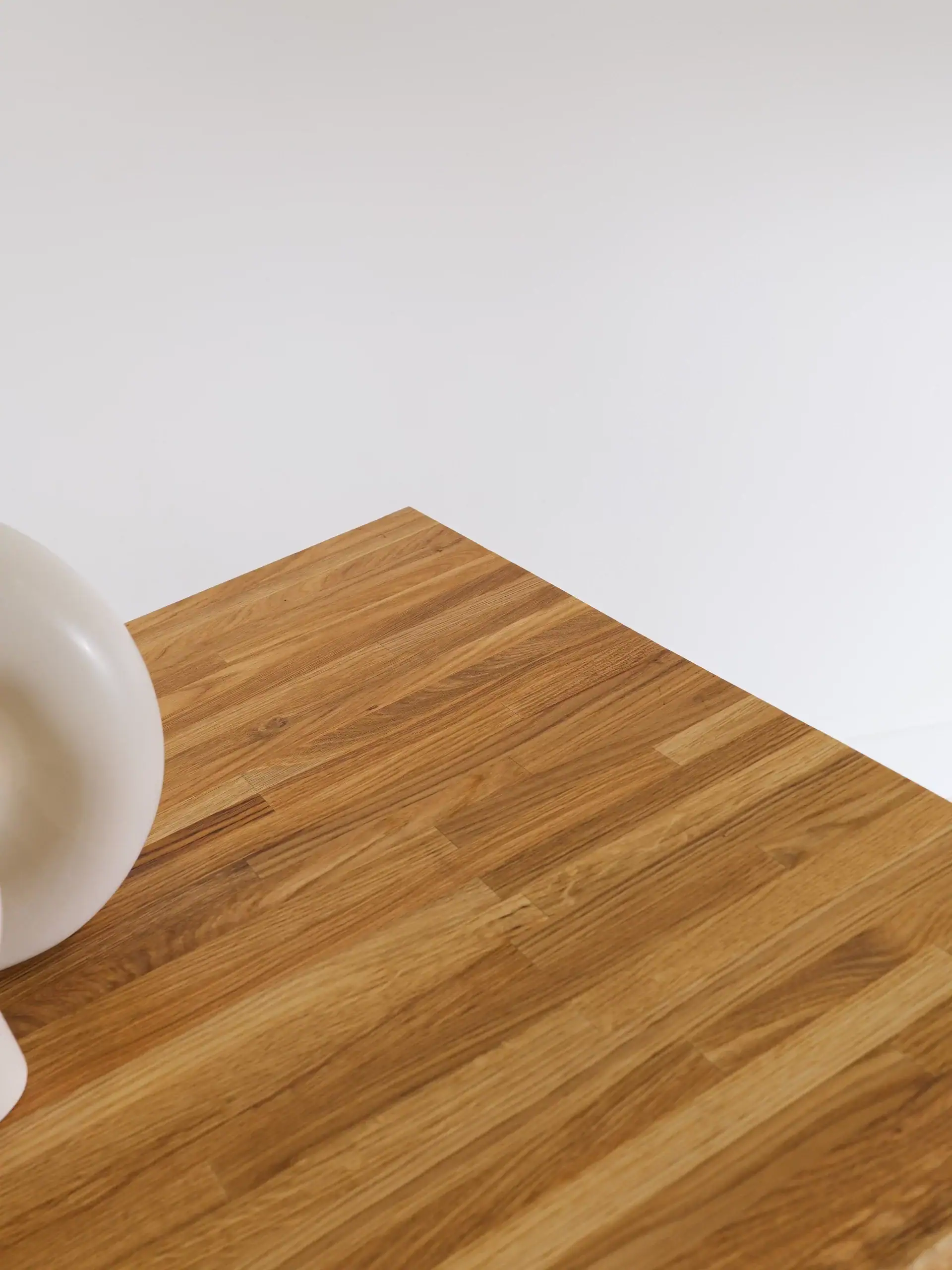 Couchtisch Eiche skandinavisch Holz Nordic Eikbord mit Holzbeinen