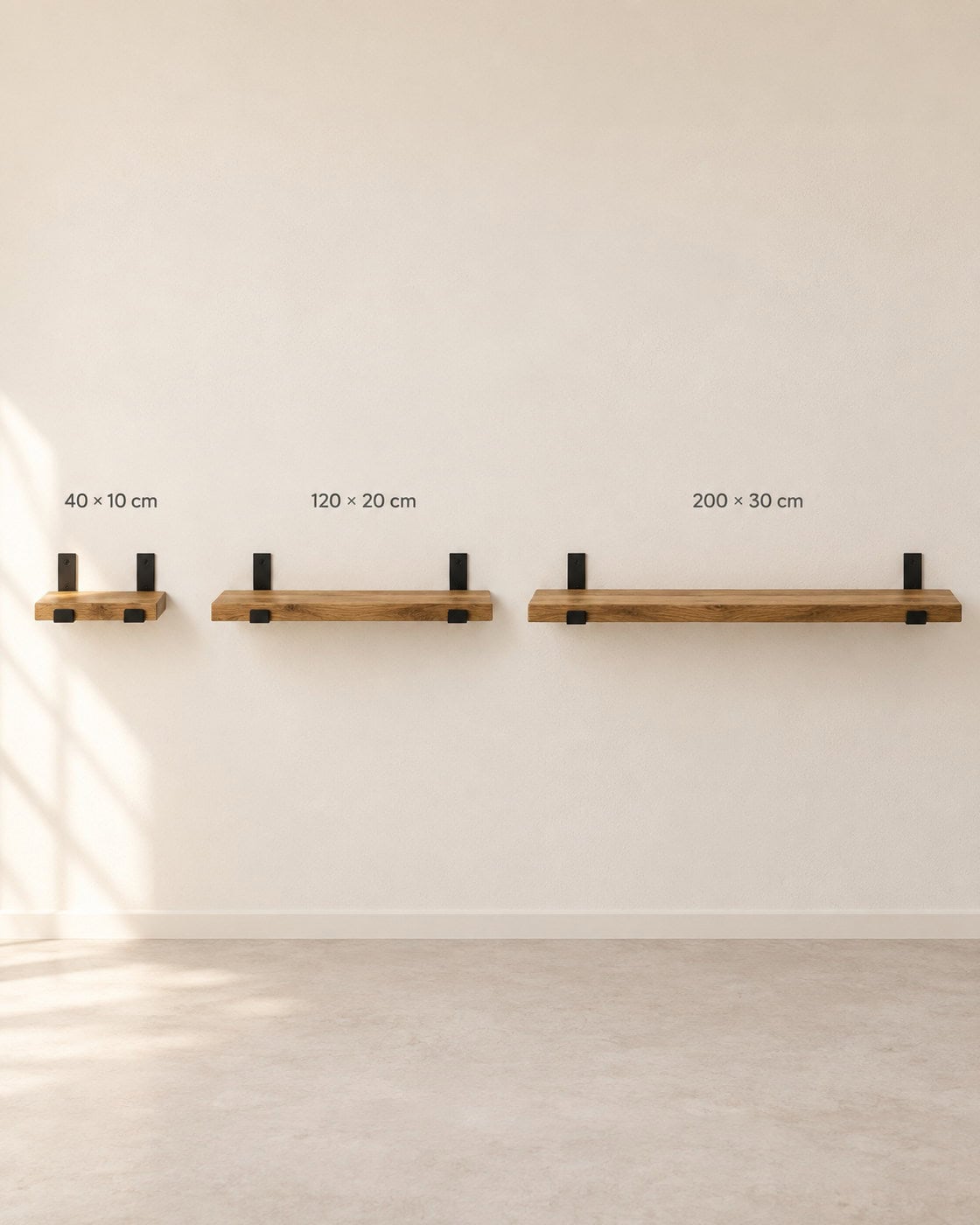 Rustikales Loft-Wandregal aus Eiche mit Maßangaben 40 × 10 cm; 120 × 20 cm; 200 × 30 cm
